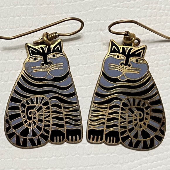 Laurel Burch “Shambala Cat” Earrings – Black & Gray Enamel Dangle Earrings - Picture 5 of 5
